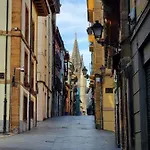 A 2 Min De La Catedral