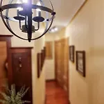 A 2 Min De La Catedral 奥维耶多